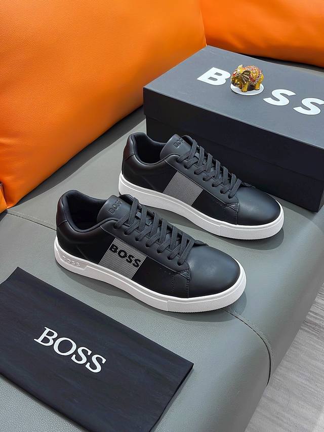 商品名称：BOSS 波士 正规码数: 38-44 休闲鞋 商品材料：精选 牛皮鞋面，舒适羊皮内里 ；原厂大底。