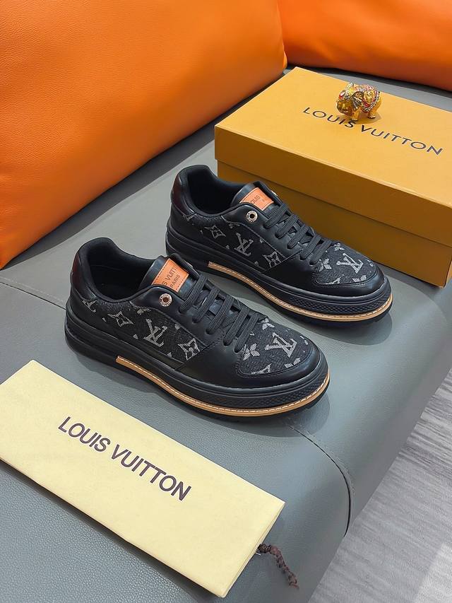 商品名称：LOUIS VUITTON 路易 威登 正规码数: 38-44 休闲鞋 商品材料：精选 牛皮鞋面，柔软绒毛内里；原厂大底。