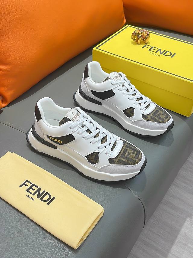 商品名称：FENDI 芬迪 正规码数: 38-44 休闲鞋 商品材料：精选 牛皮鞋面，柔软羊皮内里；原厂大底。