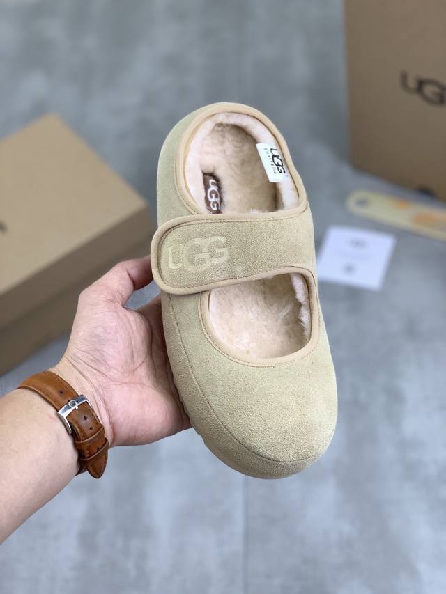 工厂价 实价 女款半拖 真羊毛 UGG 爆款男鞋官方网同步正品品质不是一般市场仿货可比拟的鞋面为进口意大利磨砂牛皮，内里：垫脚级真羊毛只有A级才能显效果 手感柔