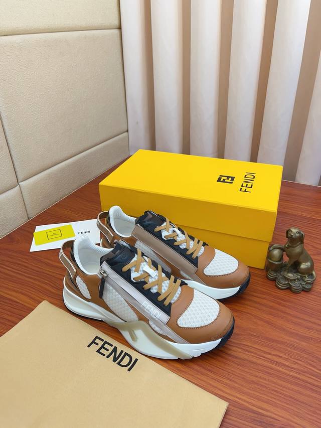 实价： FENDI.芬迪 新款 精品休闲鞋 原版高品质鞋面进口牛皮拼接制作 真皮内里加厚乳胶鞋垫版型时尚 动感十足原版芬迪舒适大底 简洁大方运动休闲。码数38-