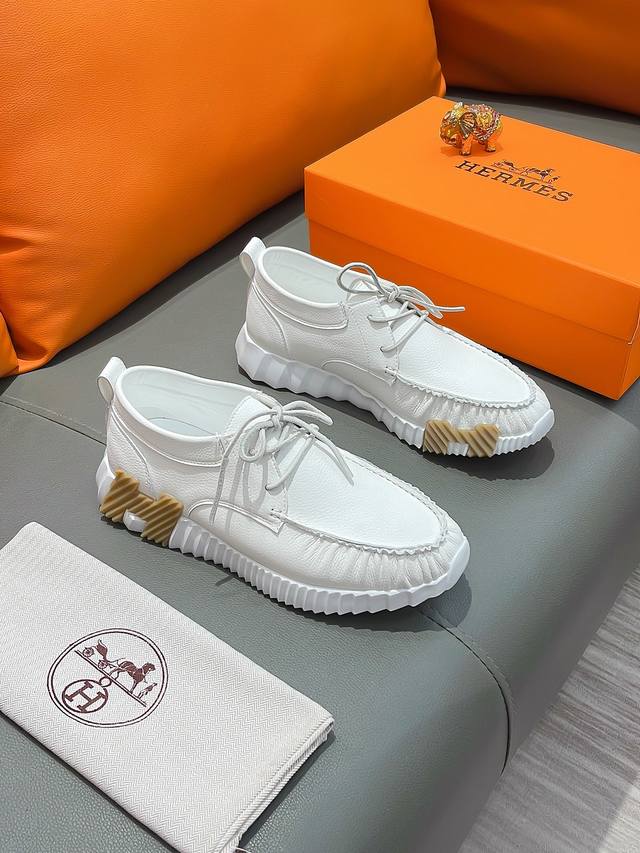 商品名称：HERMES 爱马仕 正规码数: 38-44 休闲鞋 商品材料：精选 牛皮鞋面，舒适羊皮内里；原厂大底。