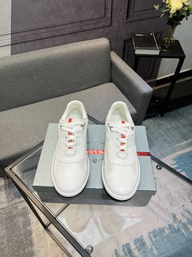 PRADA 普拉达 休闲鞋 正码码数: 38-44 45可定做 商品材料：精选 牛皮材质，真皮内里 原版大底