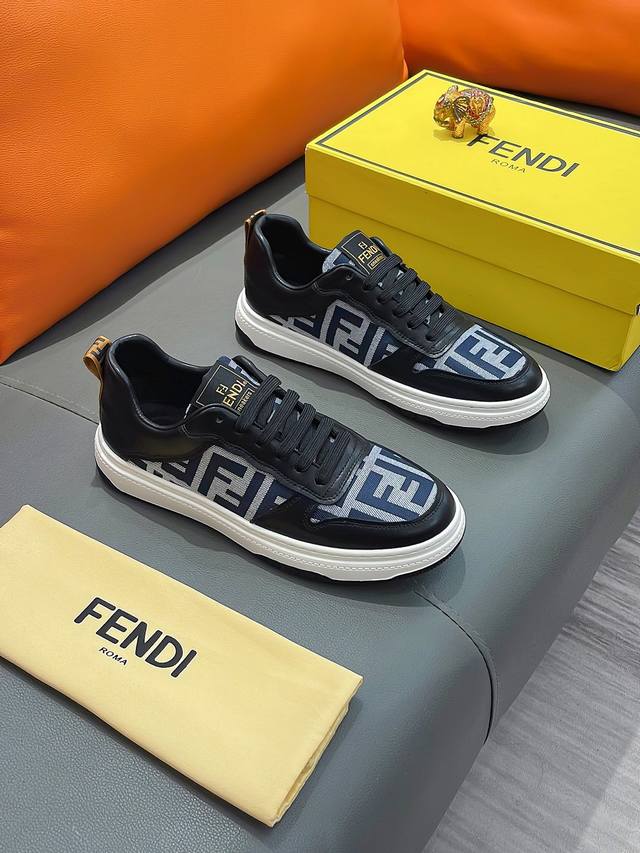 商品名称：FENDI 芬迪 正规码数: 38-44 休闲鞋 商品材料：精选 牛皮鞋面，柔软羊皮内里；原厂大底。