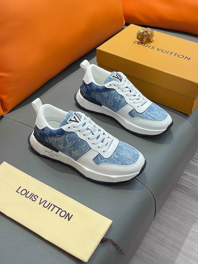 商品名称：LOUIS VUITTON 路易 威登 正规码数: 38-44 休闲鞋 商品材料：精选 牛皮鞋面，柔软绒毛内里；原厂大底。