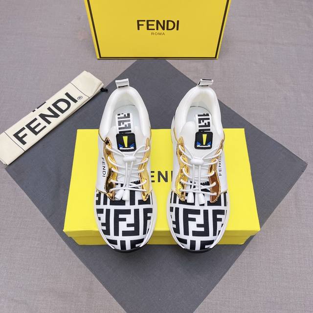 Fendi 芬迪 2024男士最新款高帮！专柜同步上市！原版一比一复刻。全进口头层小牛皮搭配网布 舒适内里 羊皮垫脚，内里采用头层顶级羊皮，原版原厂特供橡胶大底