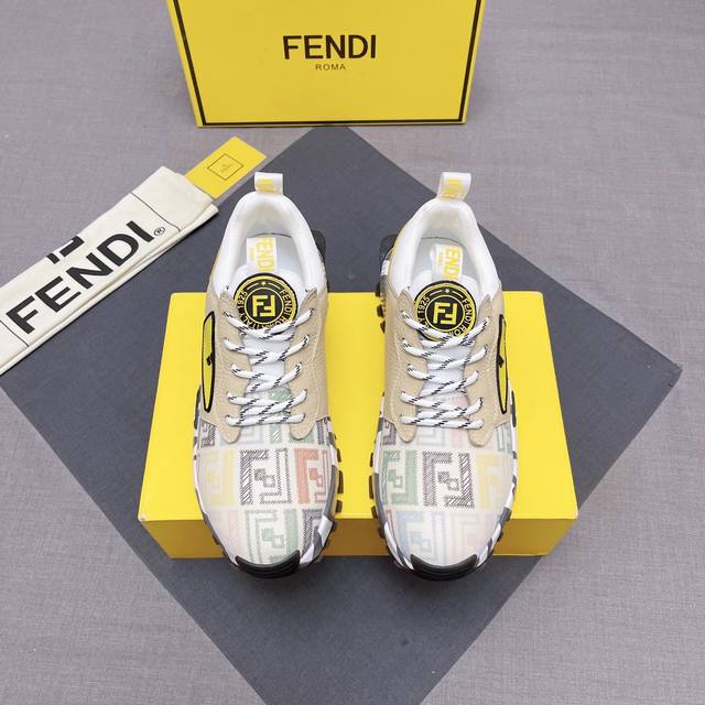 Fendi 芬迪 2024男士最新款高帮！专柜同步上市！原版一比一复刻。全进口头层小牛皮搭配网布 舒适内里 羊皮垫脚，内里采用头层顶级羊皮，原版原厂特供橡胶大底