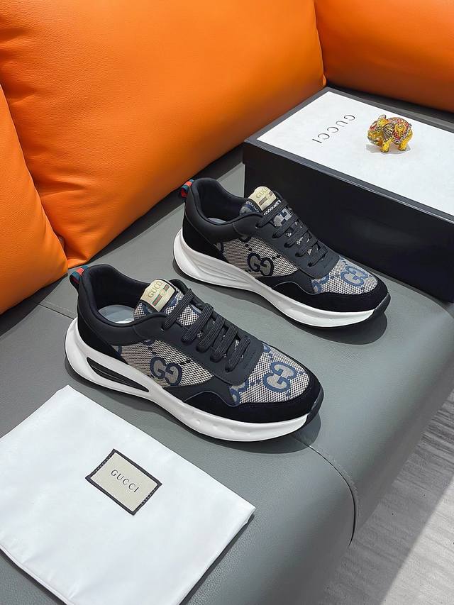 商品名称：Gucci 古驰 正规码数: 38-44 休闲鞋 商品材料：精选 牛皮鞋面，柔软羊皮内里；原厂大底。