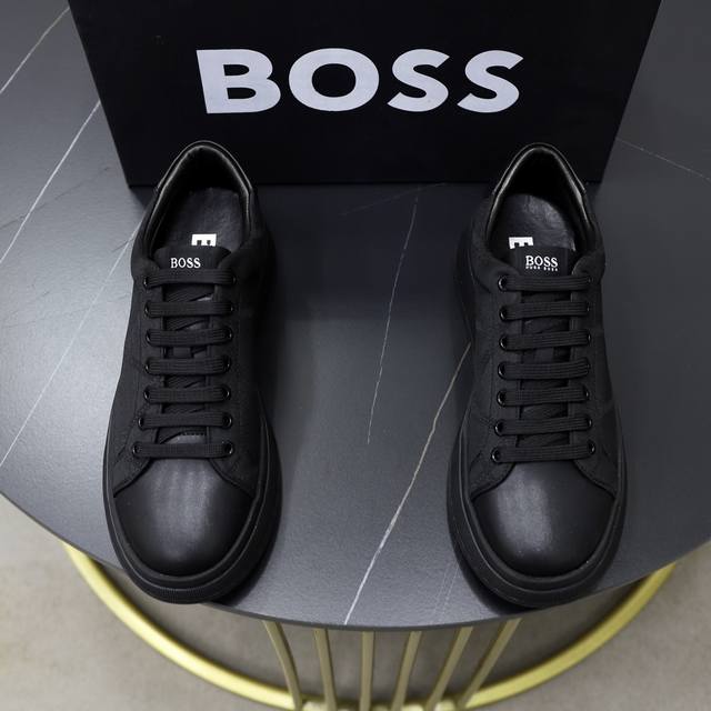 出厂价： Boss 2024潮流新款上市 官网同款 专柜品质 原版皮料工艺 舒适透气内里 做工精细 进口原版用料 原版楦型 上脚舒适 橡胶组合耐磨轻便大底码:3