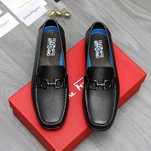 商品商标：Ferragamo 菲拉格慕 ] 商务套脚皮鞋 正码码数: 38-45 商品材料：精选 荔纹牛皮鞋面 牛皮内里 原版大底