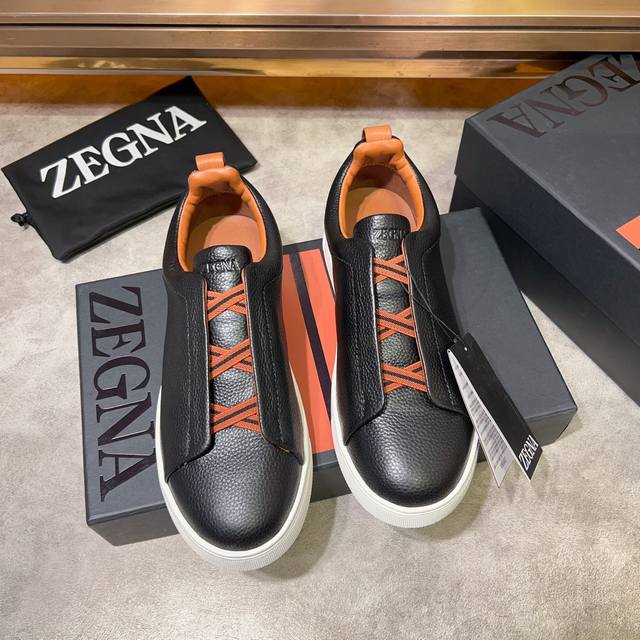 Ermenegildo Zegna 杰尼亚 光滑皮革 Tiziano 低帮运动鞋 这款tiziano 低帮运动鞋摔花纹牛皮制成，饰以丰富的工艺细节，如骆马红棕色 - 点击图像关闭