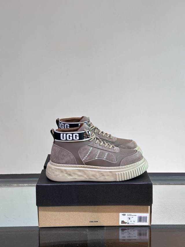 ugg P: Size：39-44 雪地靴，保暖的同时一样可以时尚啊 增高保暖休闲运动百搭的一款！！！ 鞋面采用意大利进口高丝光牛反绒，内里澳大利亚纯羊毛，！！