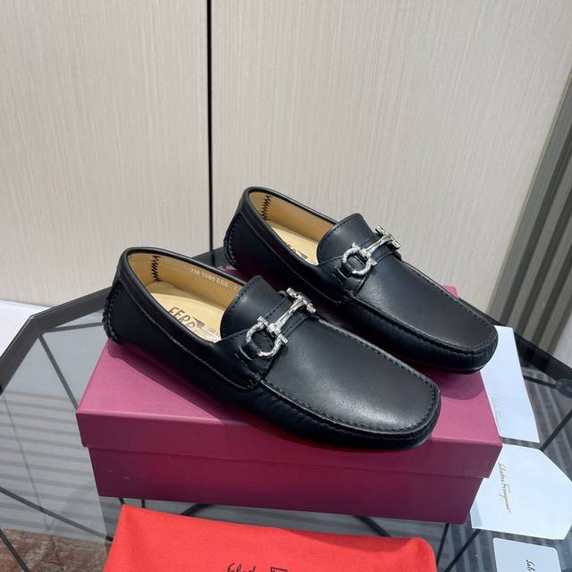 ferragamo 官网同步 高端品质 进口牛皮牛皮里 Size：38-45