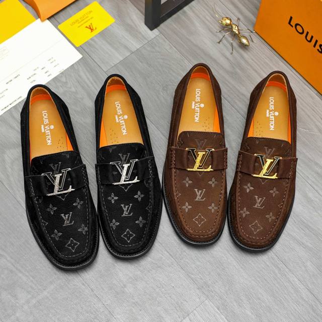 商品商标：Louis Vuitton 路易威登 商务正装套脚皮鞋 正码码数: 38-45 商品材料：精选 荔纹压纹牛皮鞋面 牛皮内里 原版tpu大底