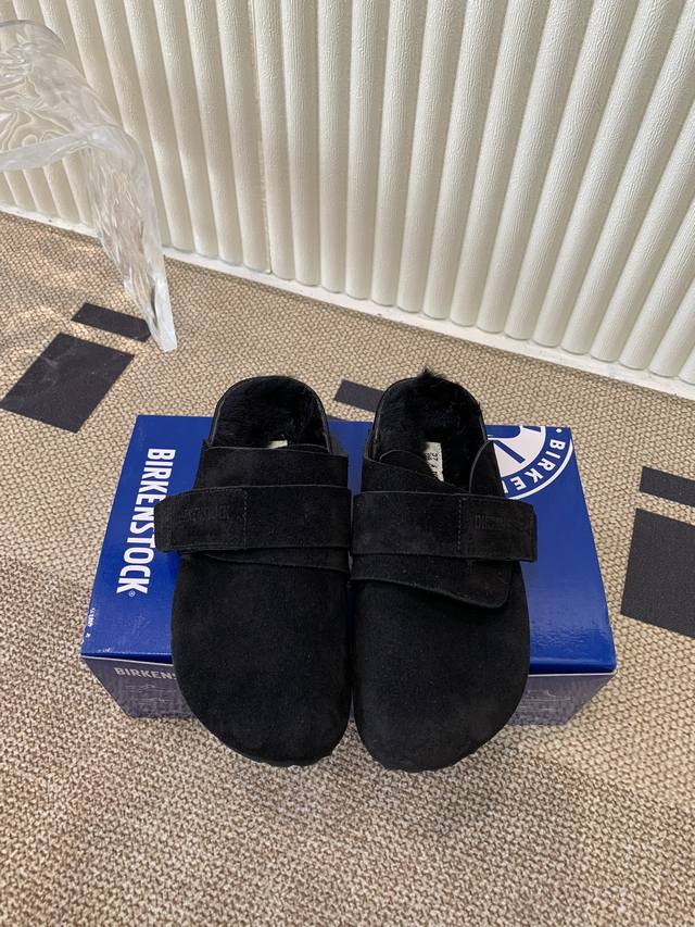 birkenstock 博肯毛毛包头鞋 万年经典勃肯强势推出，一个品牌就是一个鞋子类型，其构造鉴于人体工学设计，让脚完全解放舒适打 造的，采用纯天然软木一次性压