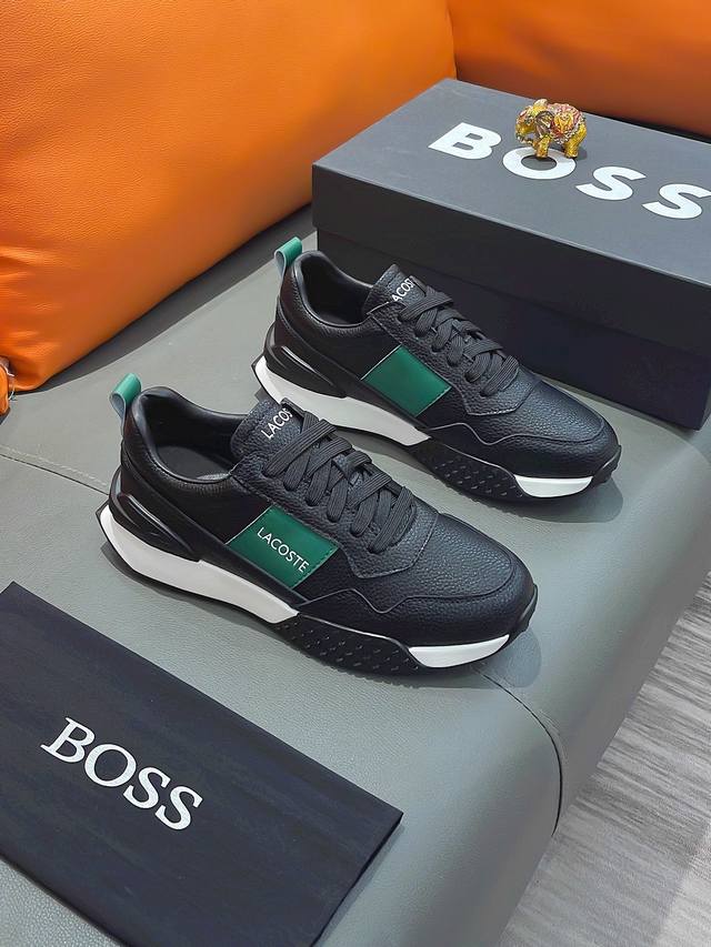 商品名称：Boss 波士 正规码数: 38-44 休闲鞋 商品材料：精选 牛皮鞋面，舒适羊皮内里 ；原厂大底。