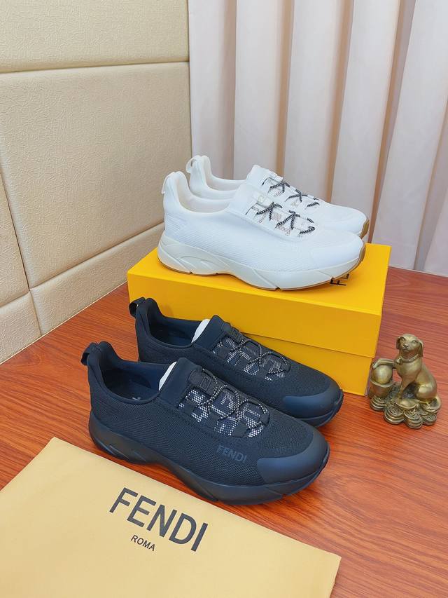 实价： Fendi.芬迪 新款 精品休闲鞋 原版高品质鞋面进口飞织网布拼接制作 真皮内里加厚乳胶鞋垫版型时尚 动感十足原版芬迪舒适大底 简洁大方运动休闲。码数3