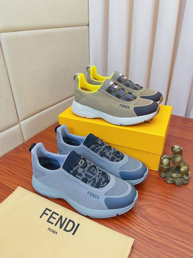 实价： Fendi.芬迪 新款 精品休闲鞋 原版高品质鞋面进口飞织网布拼接制作 真皮内里加厚乳胶鞋垫版型时尚 动感十足原版芬迪舒适大底 简洁大方运动休闲。码数3