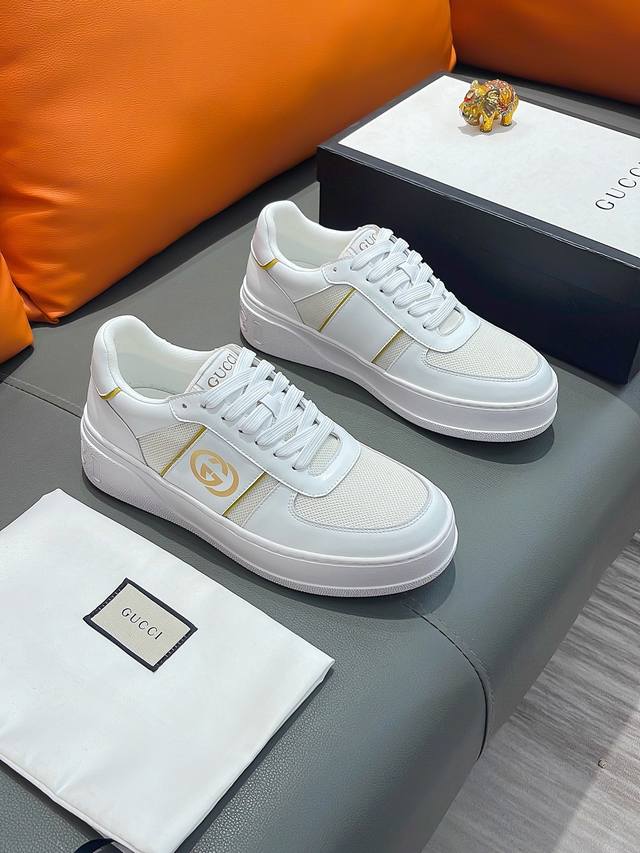 商品名称：Gucci 古驰 正规码数: 38-44 休闲鞋 商品材料：精选 牛皮鞋面，柔软羊皮内里；原厂大底。