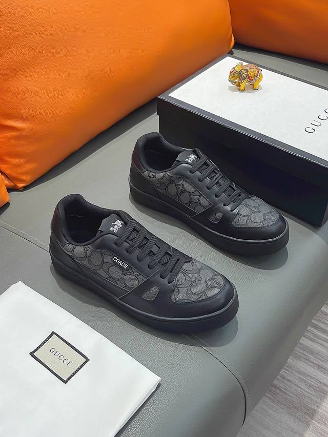 商品名称：Gucci 古驰 正规码数: 38-44 休闲鞋 商品材料：精选 牛皮鞋面，柔软羊皮内里；原厂大底。