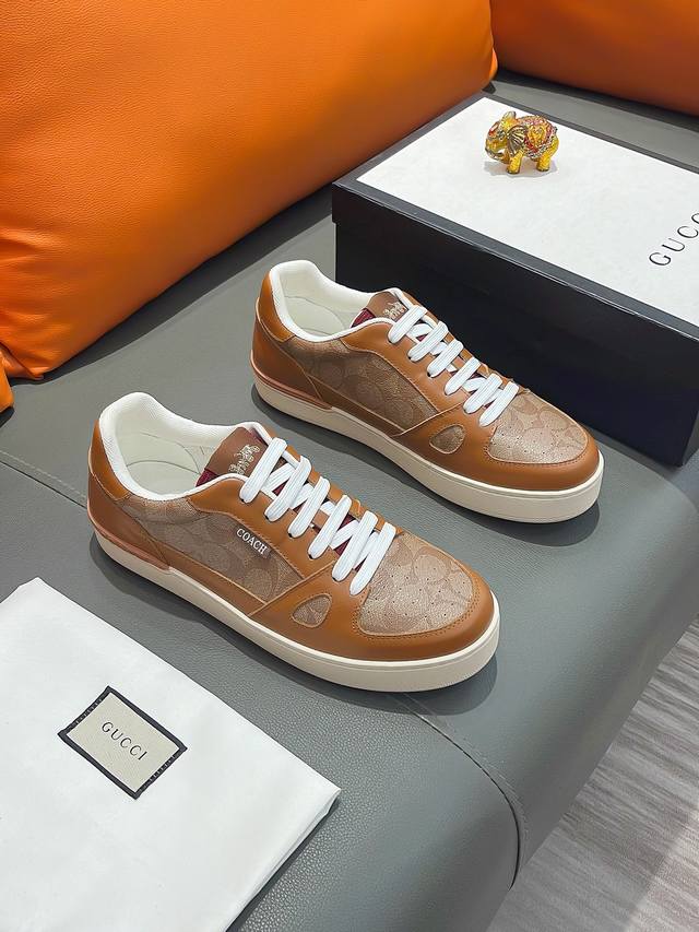 商品名称：Gucci 古驰 正规码数: 38-44 休闲鞋 商品材料：精选 牛皮鞋面，柔软羊皮内里；原厂大底。