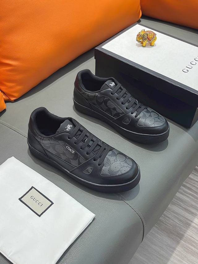 商品名称：Gucci 古驰 正规码数: 38-44 休闲鞋 商品材料：精选 牛皮鞋面，柔软羊皮内里；原厂大底。