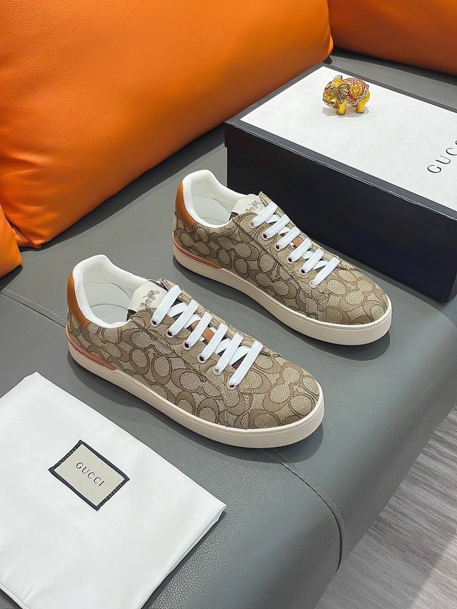 商品名称：Gucci 古驰 正规码数: 38-44 休闲鞋 商品材料：精选 牛皮鞋面，柔软羊皮内里；原厂大底。