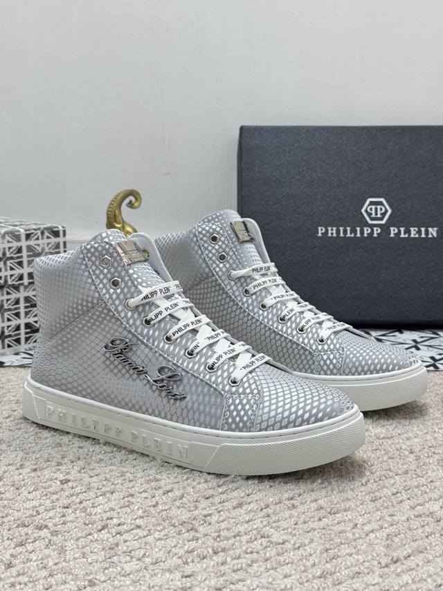 出厂价 实价 Philipp Plein-菲利普普来因c 普来因高帮男鞋要好货的看过来，专柜啥样我啥样，从皮料到细节，堪称精品！请用心感受德国纯手工制造的品质！