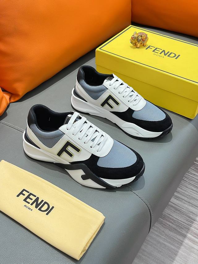 商品名称：Fendi 芬迪 正规码数: 38-44 休闲鞋 商品材料：精选 牛皮鞋面，柔软羊皮内里；原厂大底。