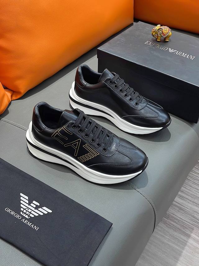 商品名称：Armani 阿玛尼 正规码数: 38-44 休闲鞋 商品材料：精选 牛皮鞋面，柔软羊皮垫脚；原厂特供大底。 - 点击图像关闭