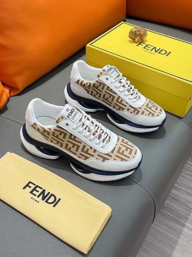 商品名称：Fendi 芬迪 正规码数: 38-44 休闲鞋 商品材料：精选 牛皮鞋面，柔软羊皮内里；原厂大底。