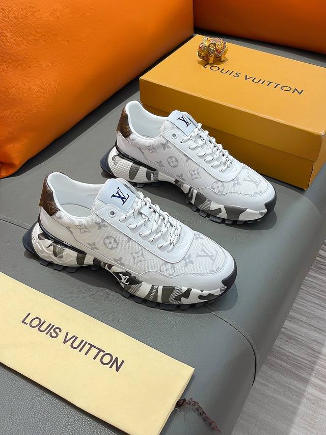 商品名称：Louis Vuitton 路易 威登 正规码数: 38-44 休闲鞋 商品材料：精选 牛皮鞋面，柔软羊皮内里；原厂大底。