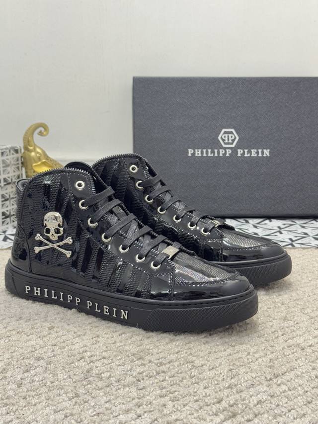 出厂价 实价 Philipp Plein-菲利普普来因 Philipp Plein 菲利普普来因 高帮男鞋高端品牌 官网1:1。鞋面采用意大利进口头层小牛皮羊皮