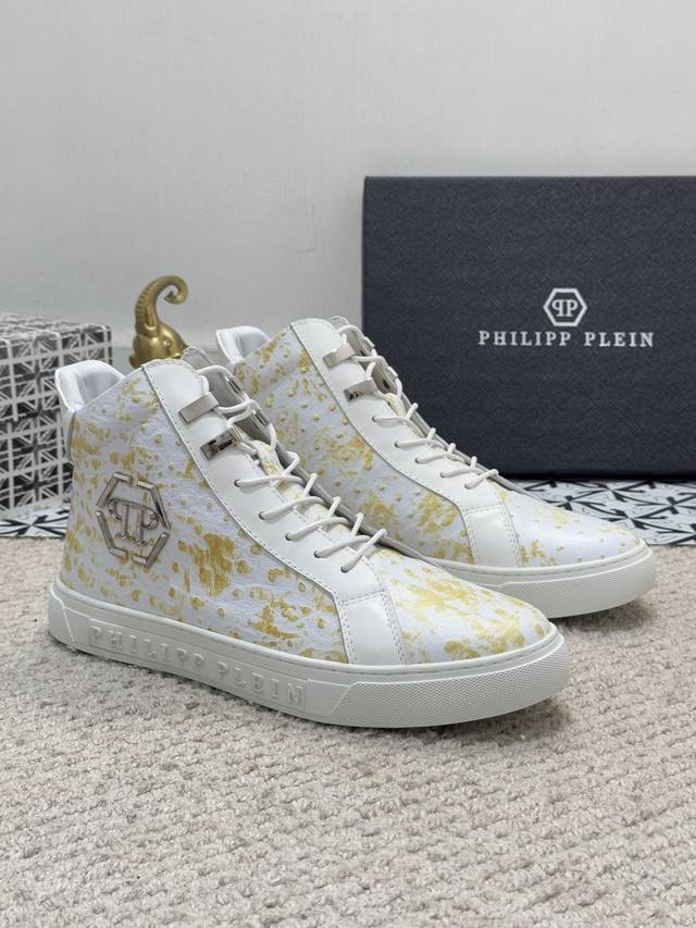 出厂价 实价 Philipp Plein-菲利普普来因 Philipp Plein 菲利普普来因 高帮男鞋高端品牌 官网1:1。鞋面采用意大利进口头层小牛皮羊皮