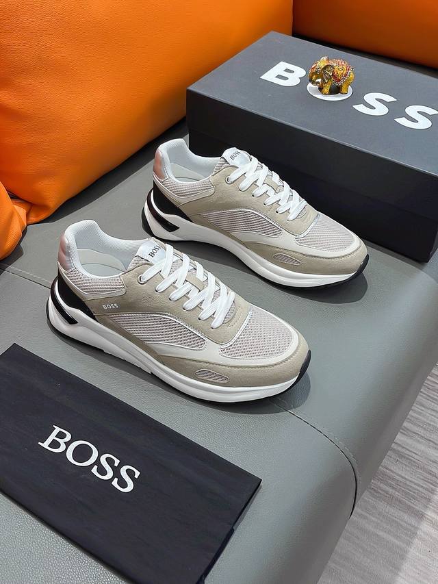 商品名称：Boss 波士 正规码数；38-44码. 休闲鞋 商品材料：精选 牛皮鞋面，舒适羊皮内里 ；原厂大底。