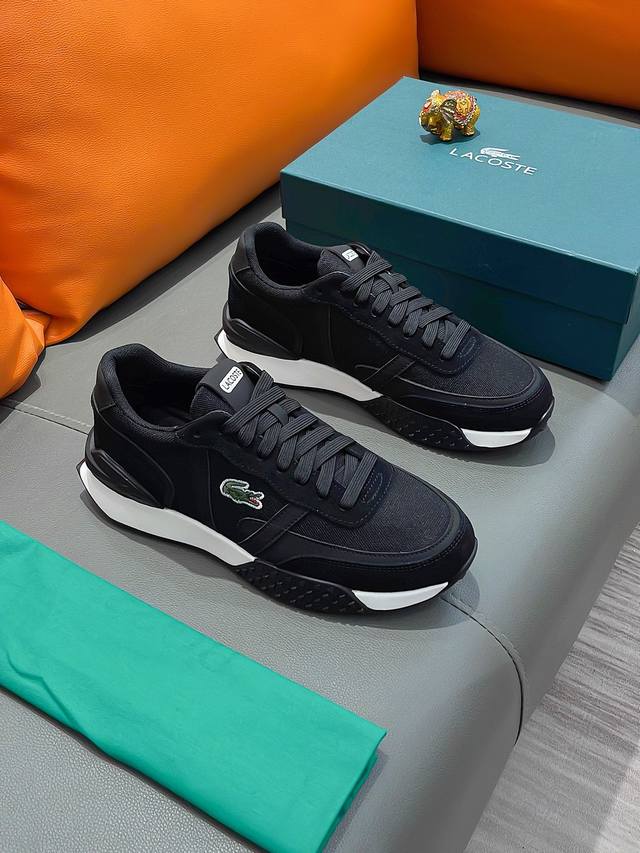 商品名称：Lacoste 鳄鱼 正规码数；38-44码. 休闲鞋 商品材料：精选 牛皮鞋面，舒适羊皮内里 ；原厂大底。