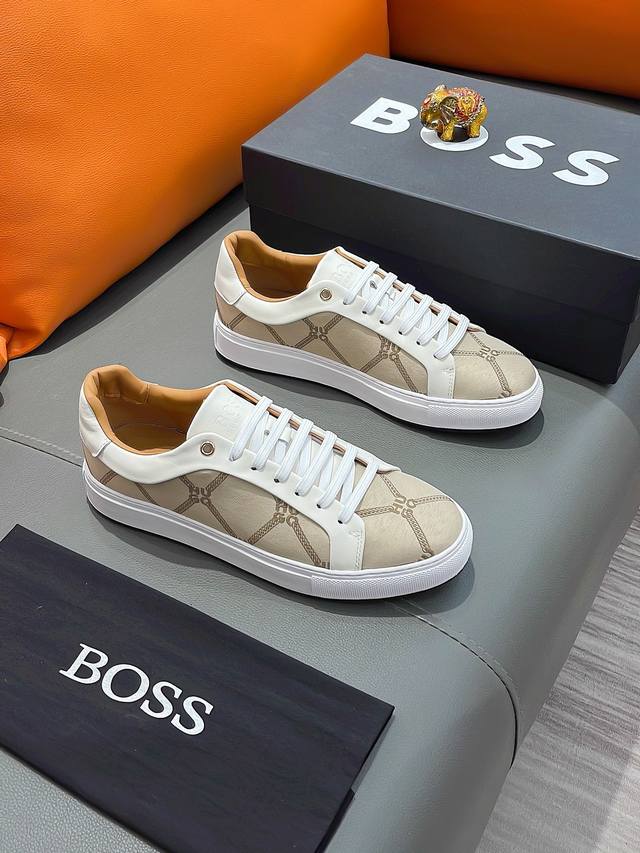 商品名称：Boss 波士 正规码数: 38-44 休闲鞋 商品材料：精选 牛皮鞋面，舒适羊皮内里 ；原厂大底。