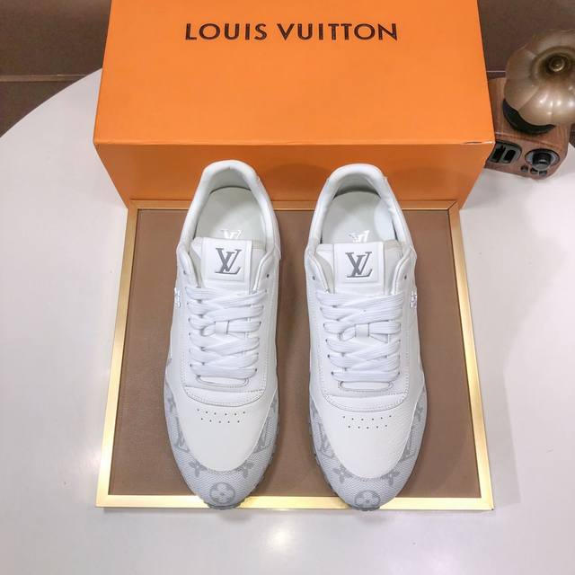 工厂 Louis Vuitton 原单 新款lv路易威登 * 顶级版本 Lv经典潮鞋！选用进口原版牛皮 水染牛皮内里.原版耐磨橡胶大底！高品质精品！码数38-4