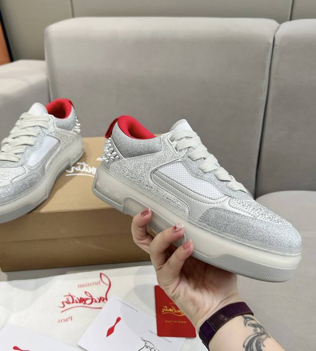 钻石款 王俊凯 杨幂 许凯 张婧仪 丁程鑫 陈牧驰 王子异 同款christian Louboutin路铂廷 2024 新品 Astroloubi 男女同款厚底