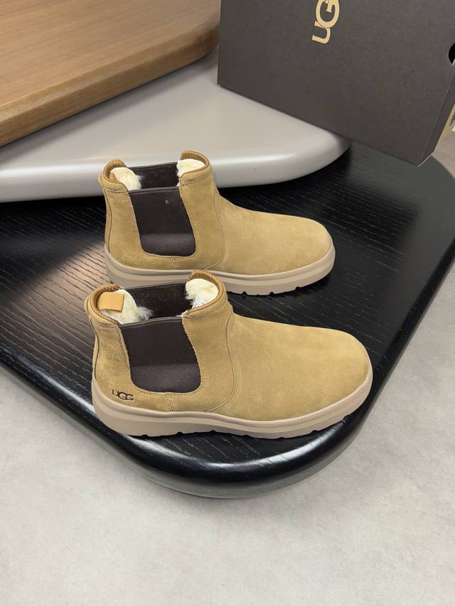 Ugg-高端品质 原单-鞋面：原版反绒小牛皮、后跟高周波品牌logo、品牌松紧-内里：澳洲羊毛里-大底：原版tpu发泡；成型大底-超高品控 做工精细：凸显 高端