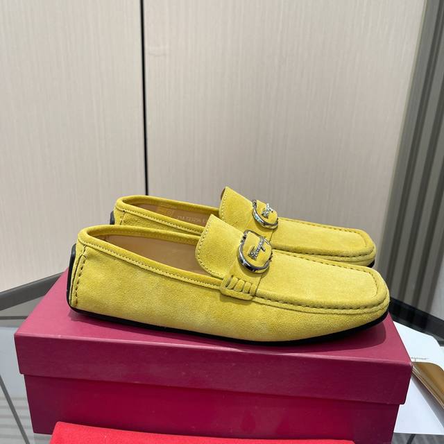 Ferragamo 高端品质头层小牛皮牛皮内里尺码38-45