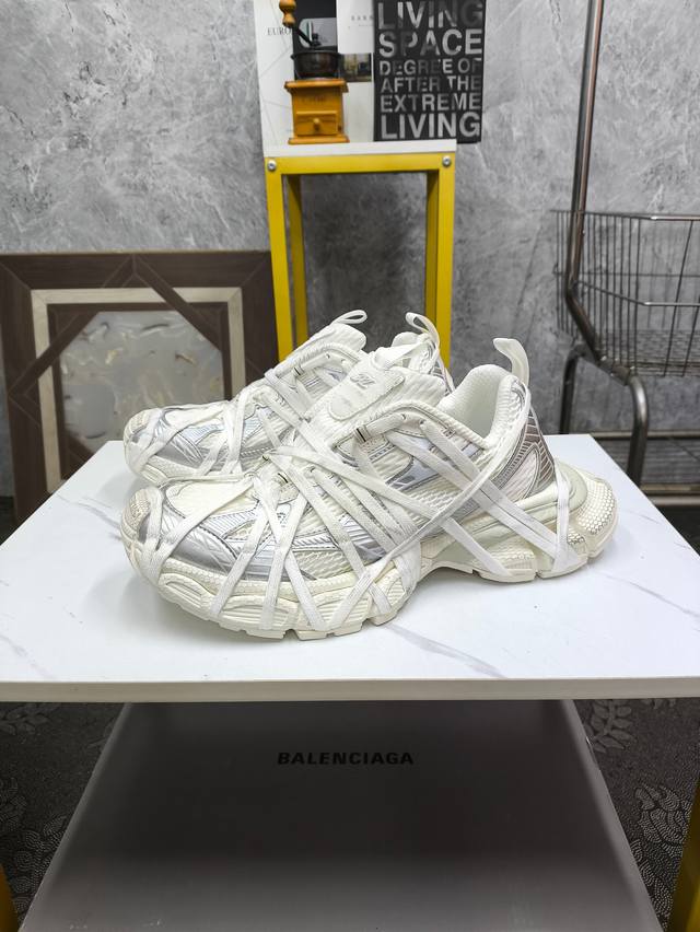 纯原版本巴黎世家 Phantom Sneaker 3Xl 24Ss 绑带款 全新十代半潮流跑鞋 原厂原档案开发 原盒原标 原厂组合底开模 采用原厂材料所有细节做