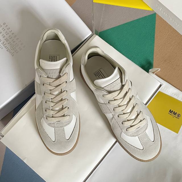 工厂价： 顶级版本Maisonmargiela Mm6 马吉拉 情侣款 德训鞋 休闲 运动鞋原版购入开发 做货 鬼才设计师品牌，一个轻奢品牌 这一款德国训练鞋延