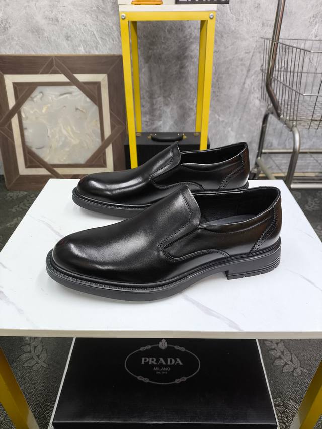 Prada-普拉达 高级感皮鞋，进口工艺原版牛皮材质，真皮内里 高档舒适，原版大底轻盈耐磨！纯手工制作，细节决定品质！38-44 Xh