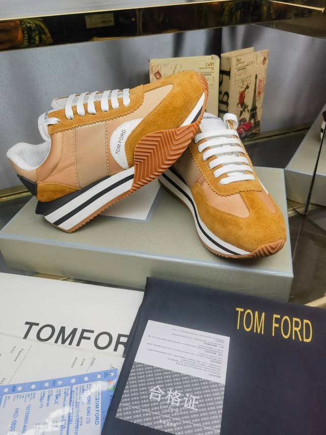 工厂价： 汤姆 Tom Ford 美国复古轻奢 情侣款size：35-44 Tom Ford设计师曾经是古888驰的设计师，来自美国品牌，贸易单，国内罕见，不易