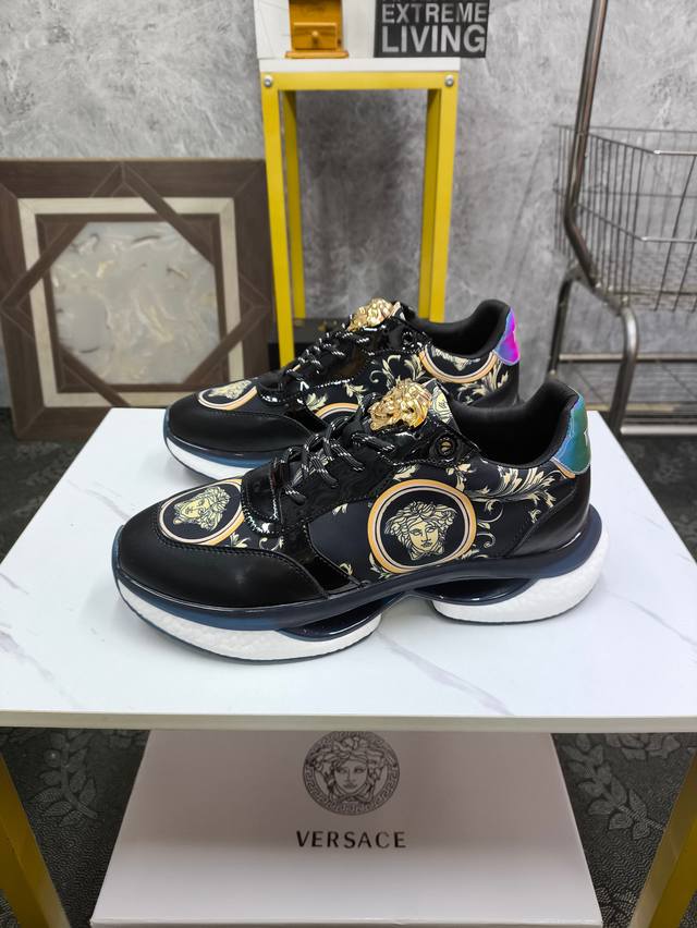 Versace-范思哲 官网同步 专柜品质 欧洲走秀款 鞋面进口原版牛皮面料 简而不凡 奢而不华 此款演绎着恰到好处 真皮内里 羊皮内里 特供大底 尺码 Siz