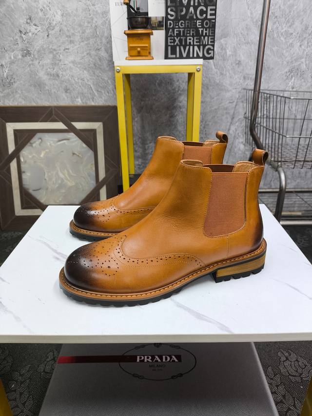 Prada-普拉达 官网同步 专柜品质 欧洲走秀款 鞋面进口原版牛皮面料 简而不凡 奢而不华 此款演绎着恰到好处 真皮内里 羊皮内里 特供大底 尺码 Size