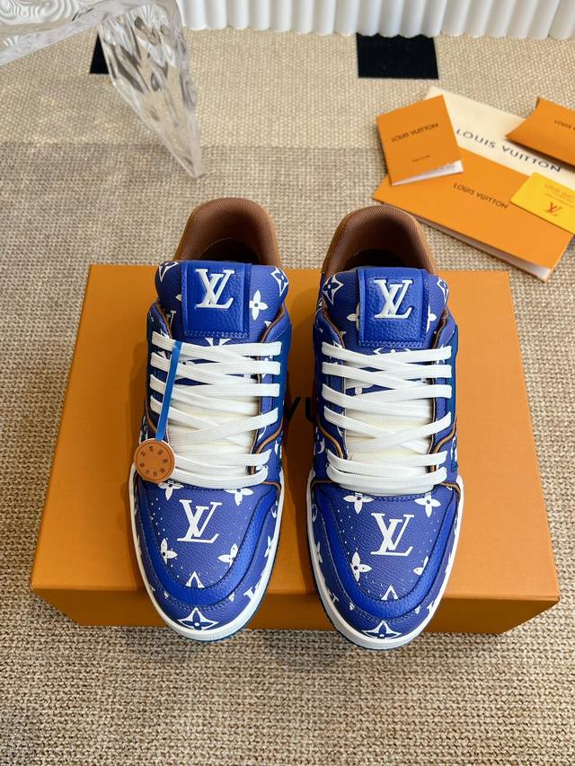 Louis Vuitton Trainer 路易-威登板鞋2024 Ss New'官方同步新颜色Trainer Maxi运动鞋将成衣系列的宽松廓形引入 Virg