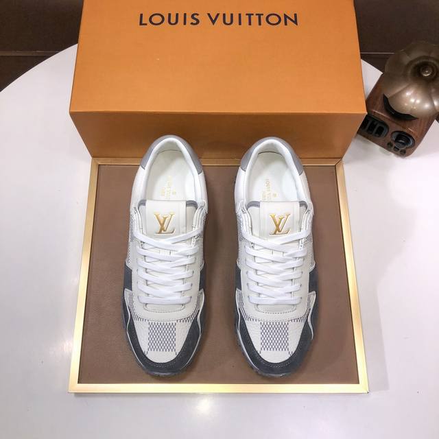 工厂 Louis Vuitton 原单 新款lv路易威登 * 顶级版本 Lv经典潮鞋！选用进口原版牛皮 水染牛皮内里.原版耐磨橡胶大底！高品质精品！码数38-4