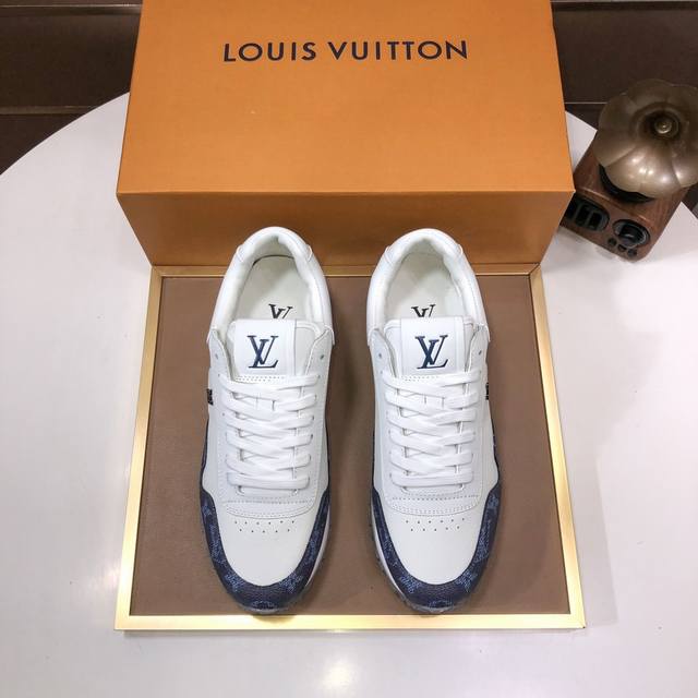 工厂 Louis Vuitton 原单 新款lv路易威登 * 顶级版本 Lv经典潮鞋！选用进口原版牛皮 水染牛皮内里.原版耐磨橡胶大底！高品质精品！码数38-4